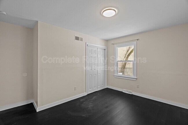 Building Photo - 7486 Castro Dr