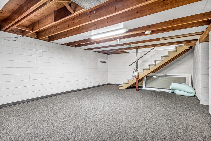 Building Photo - 1726 N 28th St