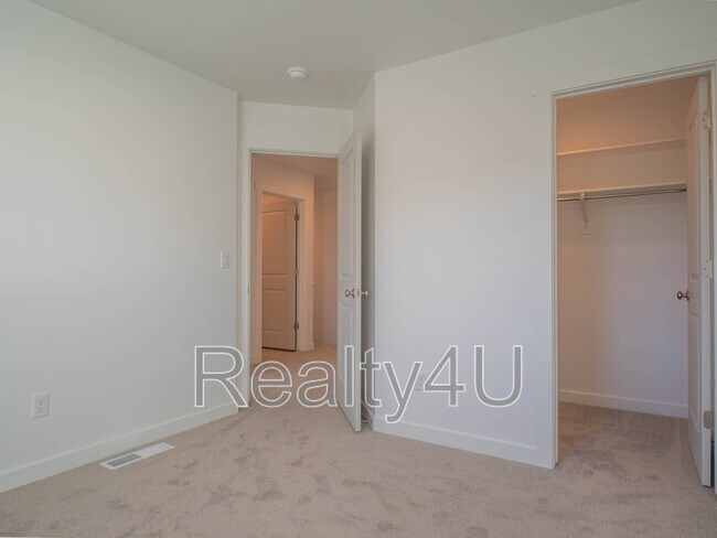Building Photo - 3545 Hardman Way