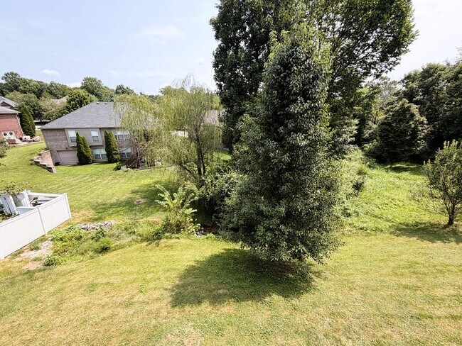 Building Photo - 8123 Autumn Dr