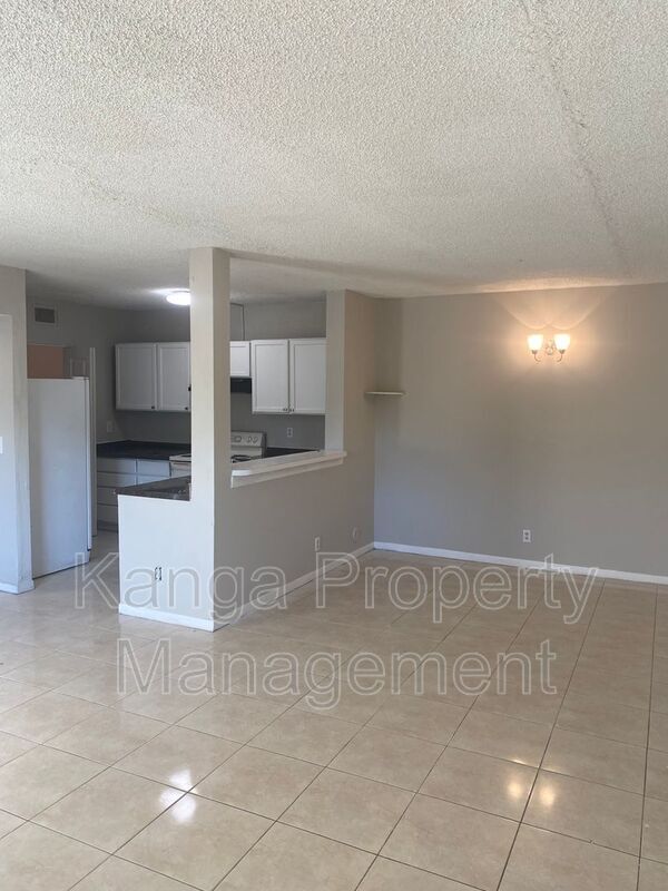 Building Photo - 11451 NW 35th St