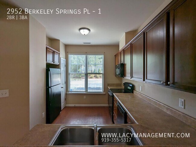 Building Photo - 2952 Berkeley Springs Pl