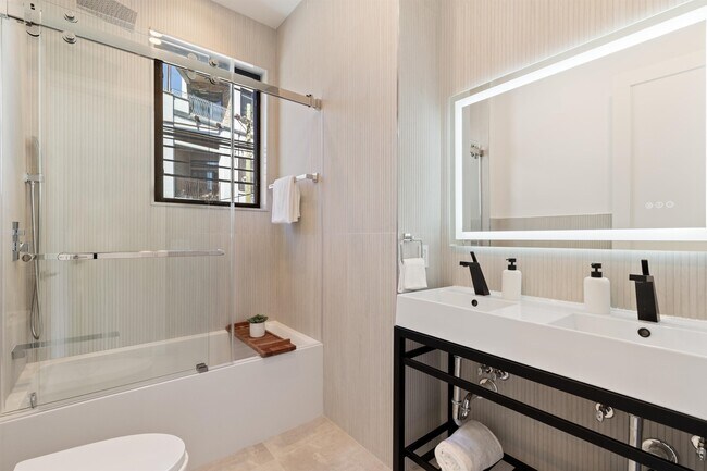 Building Photo - 80 Hackensack Plank Rd