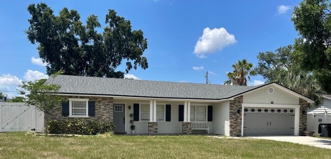 Primary Photo - AUGUST MOVE IN FOR THIS RANCH STYLE HOME I...