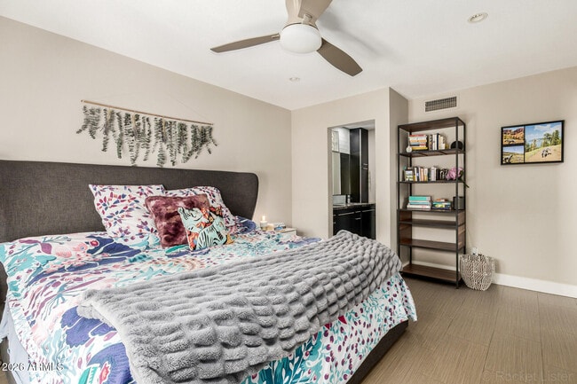 Building Photo - 4225 N 21st St