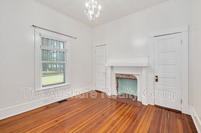 Building Photo - 362 Chalybeate Rd