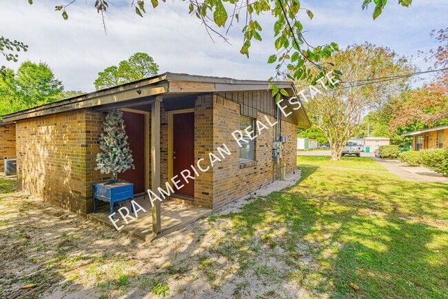 Building Photo - 101 Akron St