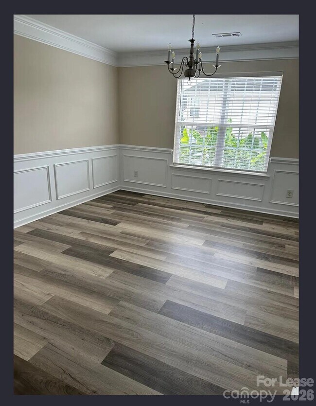 Building Photo - 108 Saye Pl