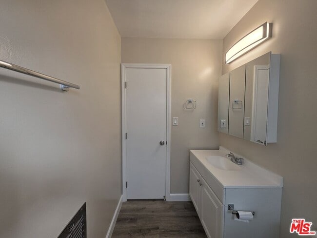 Building Photo - 7972 Norton Ave