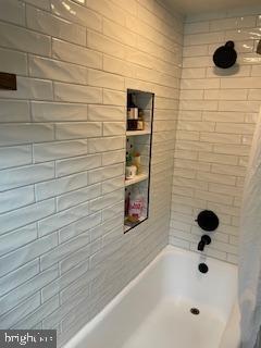 Building Photo - 2242 Washington Ave