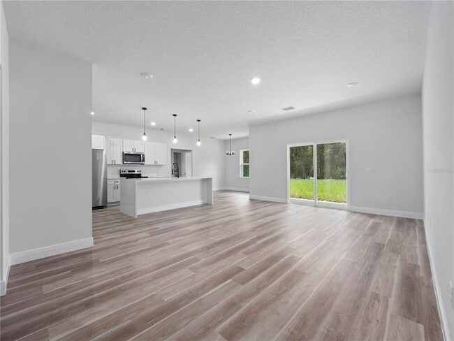 Building Photo - 3310 SW 177th Lane Rd