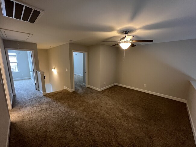 Building Photo - 9052 Brixworth Ct