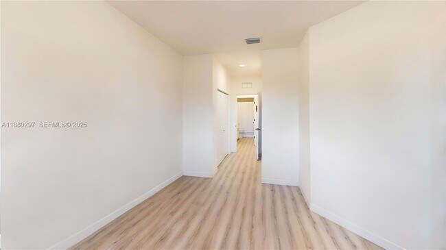 Building Photo - 24902 SW 107th Ave