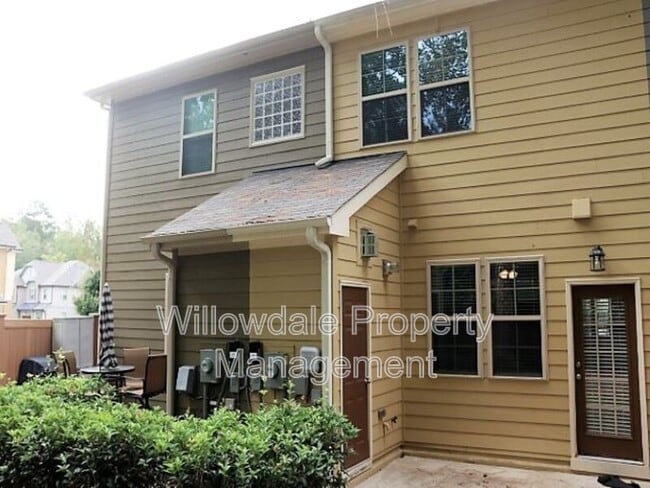 Building Photo - 702 Wickham Ridge Rd