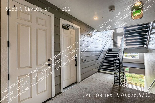 Building Photo - 6153 N Ceylon St