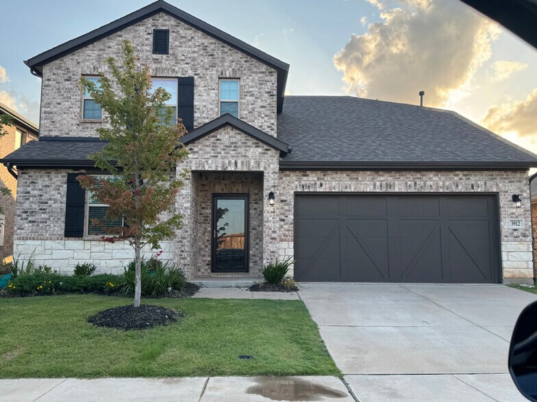 Primary Photo - 3912 Burks Ct