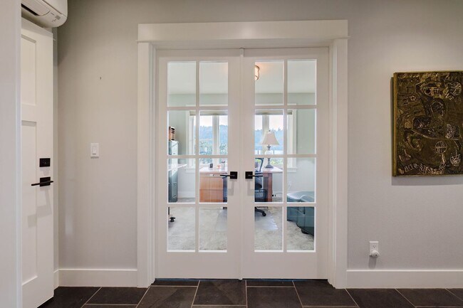 Building Photo - Impeccable Low Bank Bainbridge Waterfront Home with Private Dock