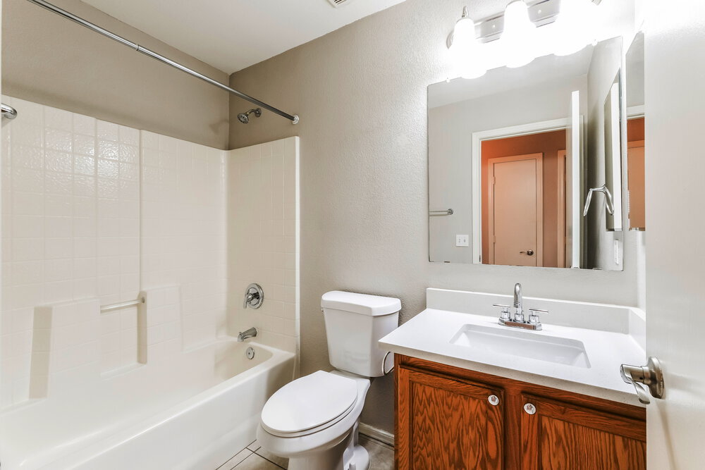 Building Photo - 16083 W Monroe St