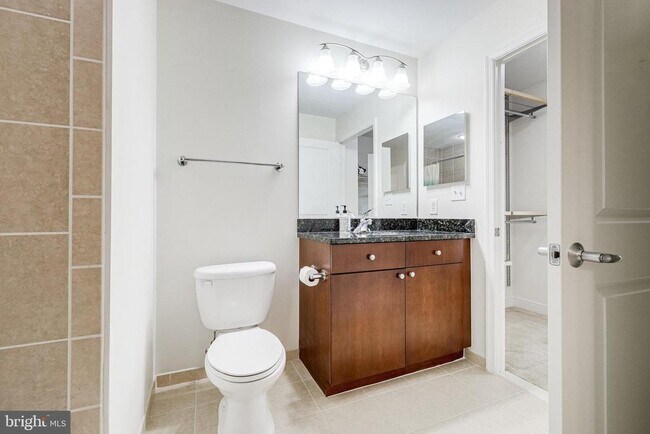 Building Photo - 155 Potomac Passage