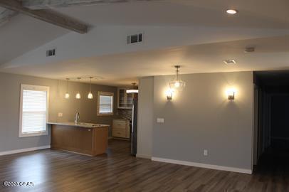 Building Photo - 7715 Shadow Bay Dr