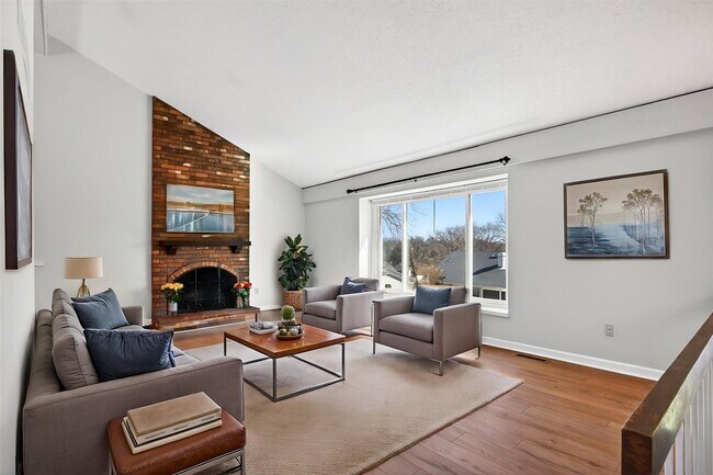 Building Photo - 1261 Mautenne Dr