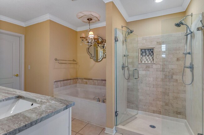 Building Photo - 314 Tequesta Dr