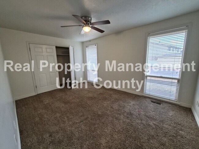 Building Photo - Beautiful Orem Home New Paint and Flooring