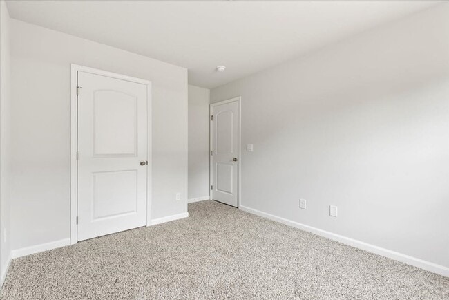 Building Photo - Cullman City Limits - pet friendly