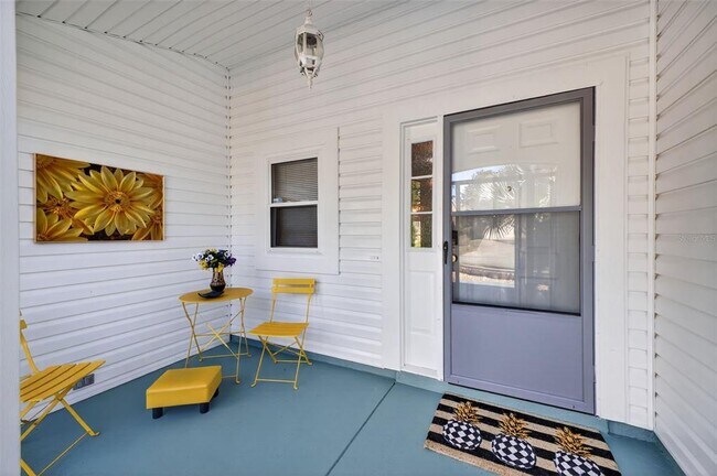 Building Photo - 411 Del Mar Dr