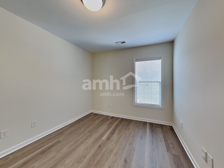 Building Photo - 4019 Tarrant Trace Cir