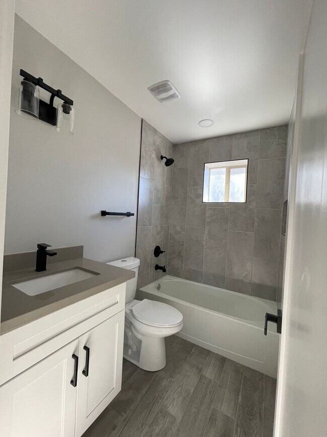 Building Photo - Charming 1 bed 1 bath in great location!