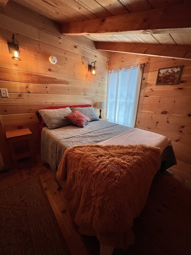 Building Photo - 20 Historical Ridge Rd