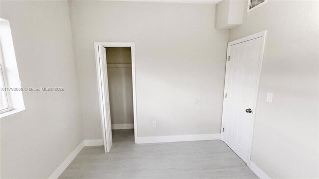 Building Photo - 1557 NW 66th St
