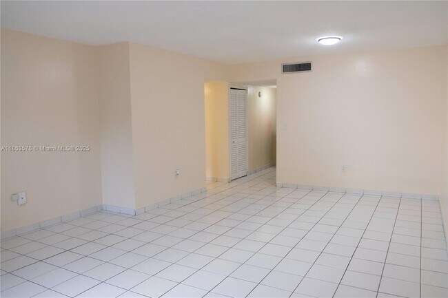 Building Photo - 9962 SW 88th St