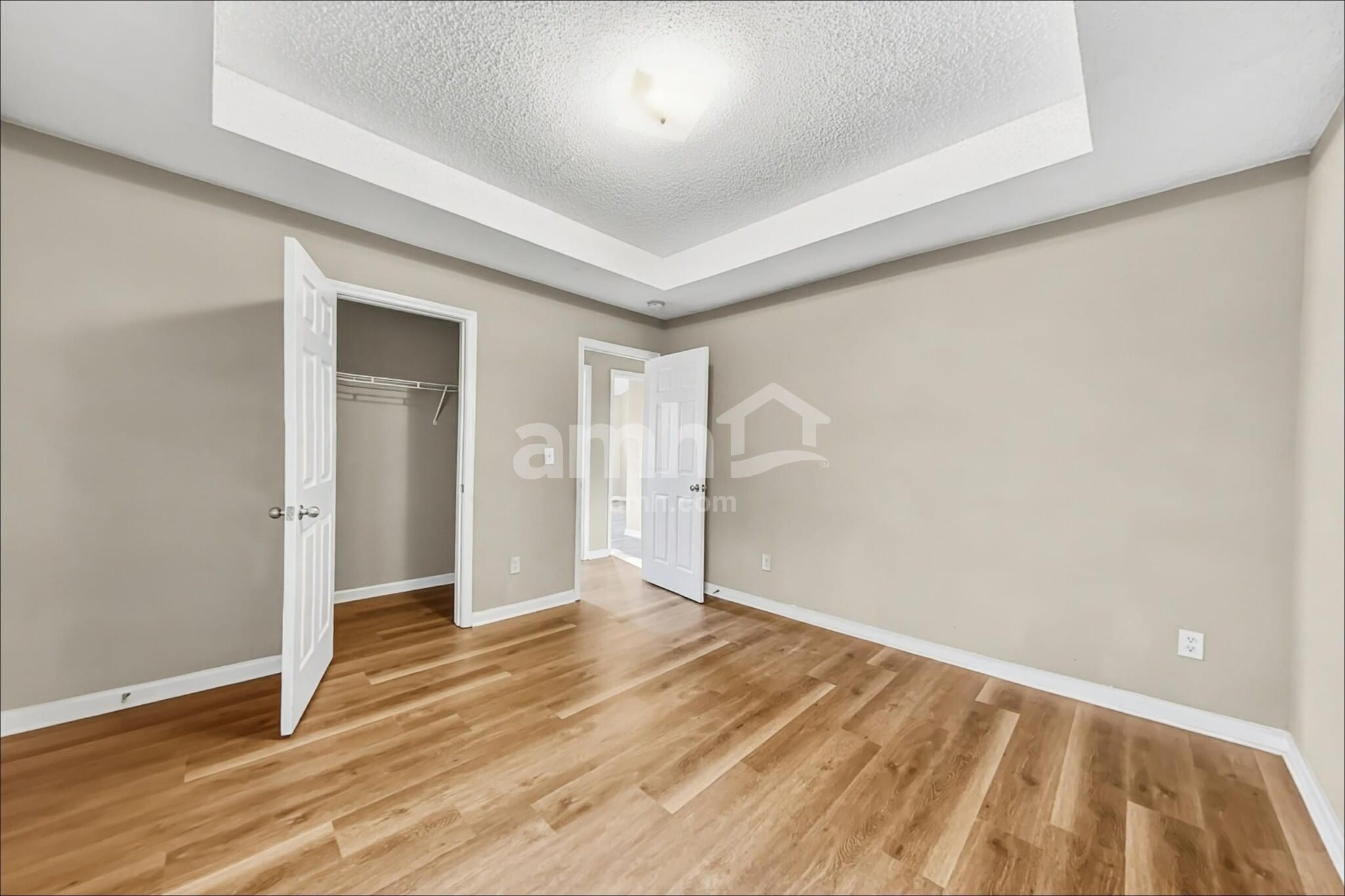 Building Photo - 369 Hidden Creek Ln