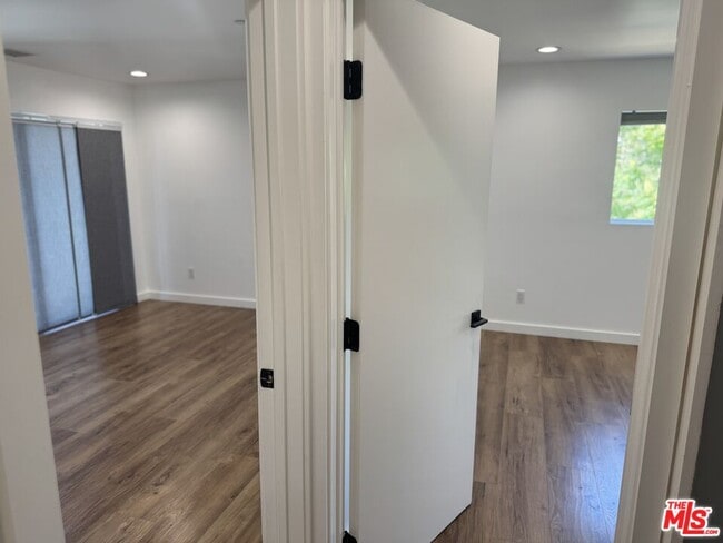 Building Photo - 5638 Woodman Ave