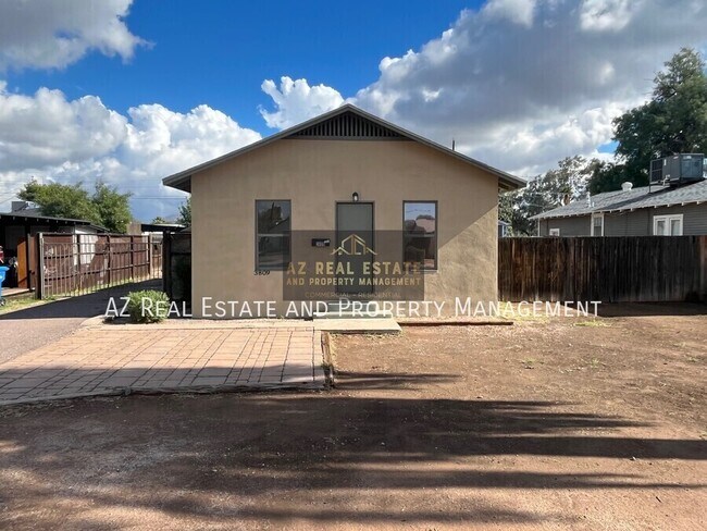 Primary Photo - 3809 N 9th Pl