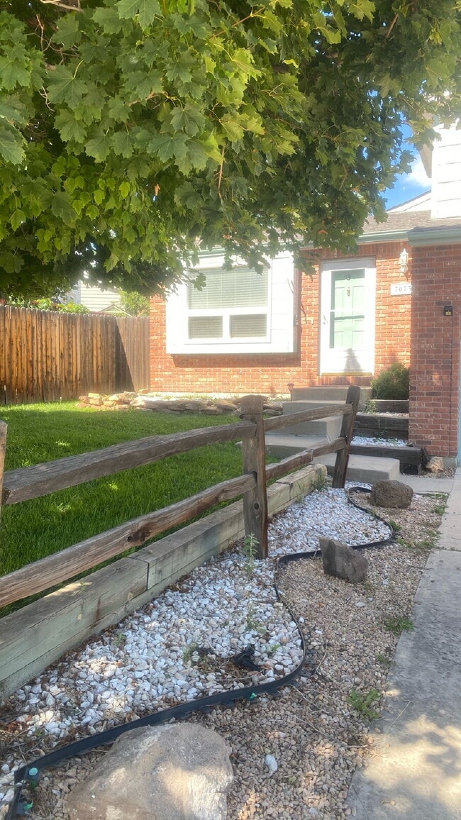 Building Photo - Westside White Buffalo