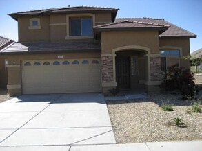 Building Photo - 25863 W Elizabeth Ave