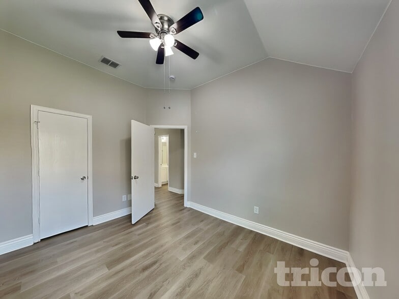 Building Photo - 1000 Trinidad Dr