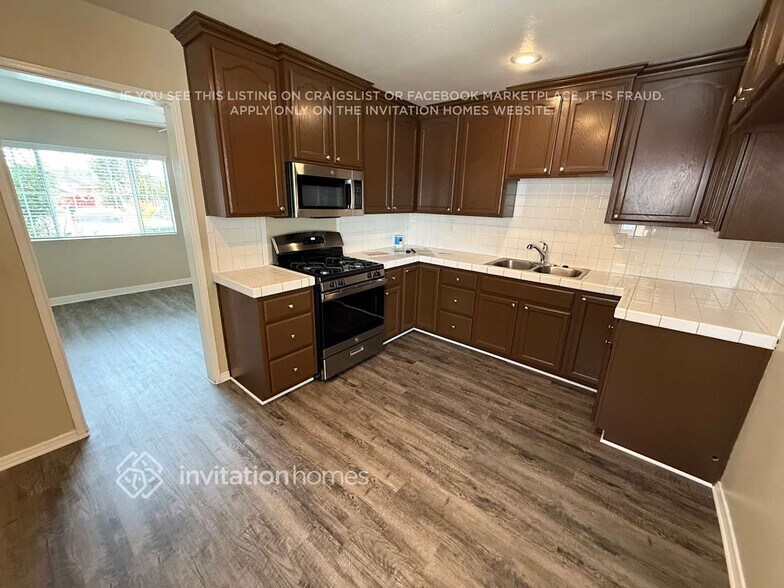 Building Photo - 13471 Placid Dr