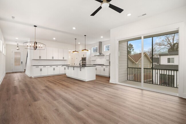 Building Photo - Gorgeous 4-bedroom, 4-bathroom Modern Home Durham, NC