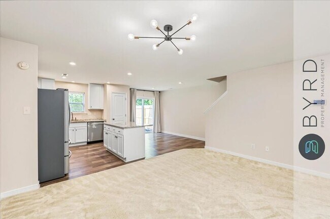 Building Photo - 3380 Dewsberry Ln