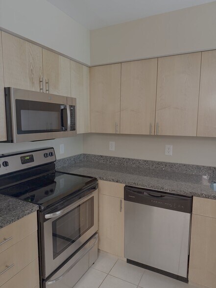 Building Photo - 3531 39th St NW