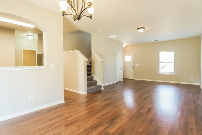 Building Photo - 160 Green Wood Cir