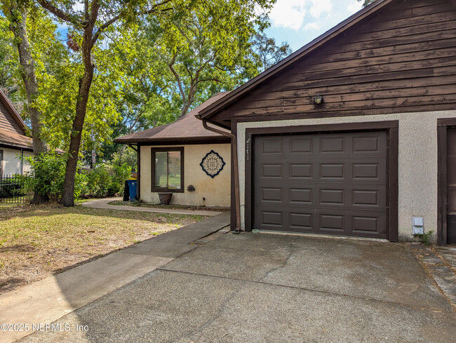 Building Photo - 2171 Derringer Cir S