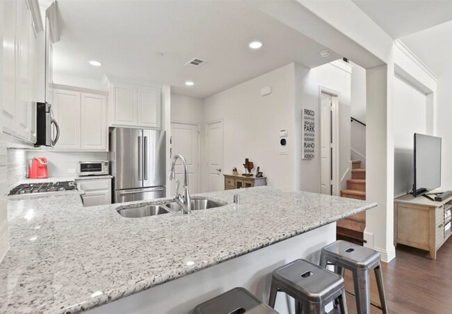 Building Photo - Premium Location in Frisco ISD.