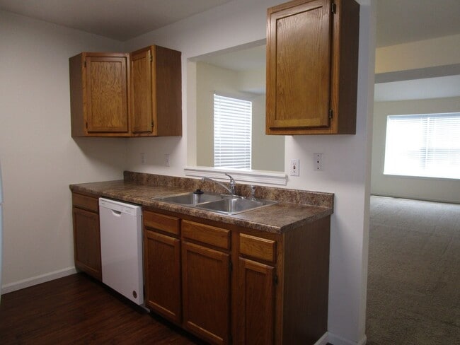Building Photo - 3509-3511 La Mesa Dr.