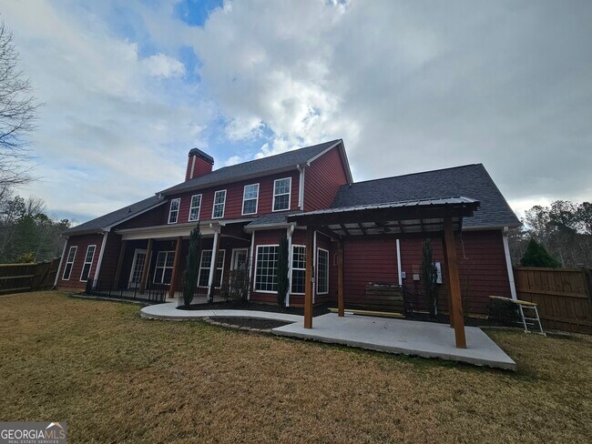 Building Photo - 31 Ridgeview Dr