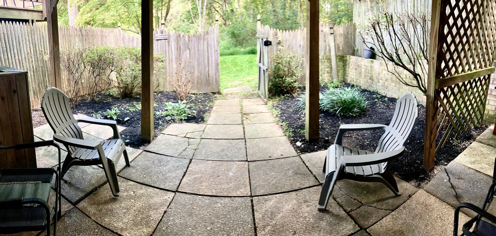 Building Photo - 500 Meadow Hall Dr